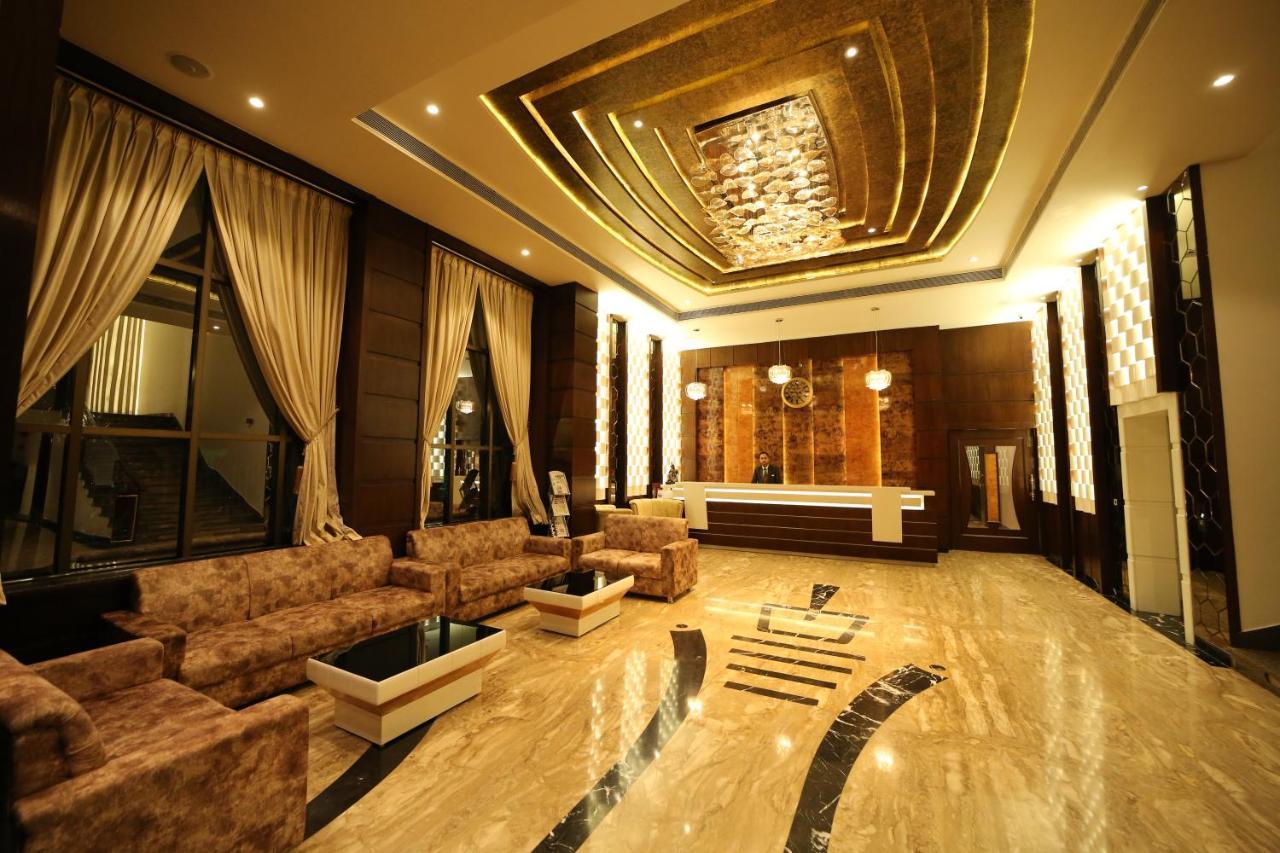 Hotel Prince Viraj Jabalpur Bagian luar foto