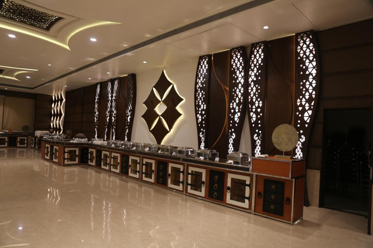 Hotel Prince Viraj Jabalpur Bagian luar foto