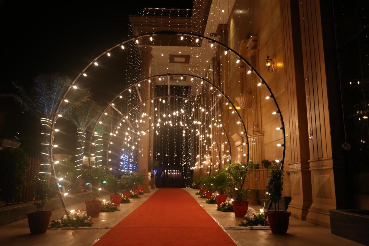 Hotel Prince Viraj Jabalpur Bagian luar foto