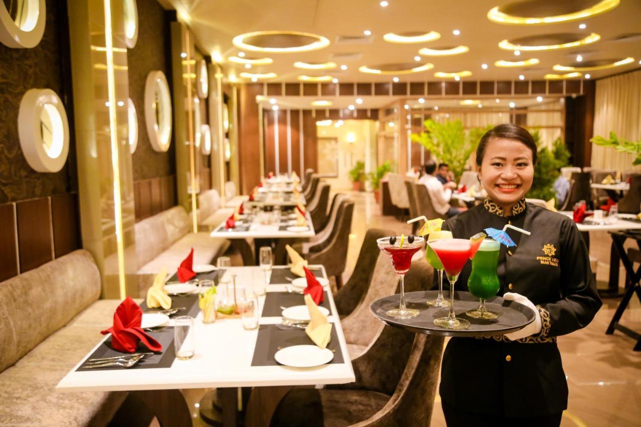 Hotel Prince Viraj Jabalpur Bagian luar foto