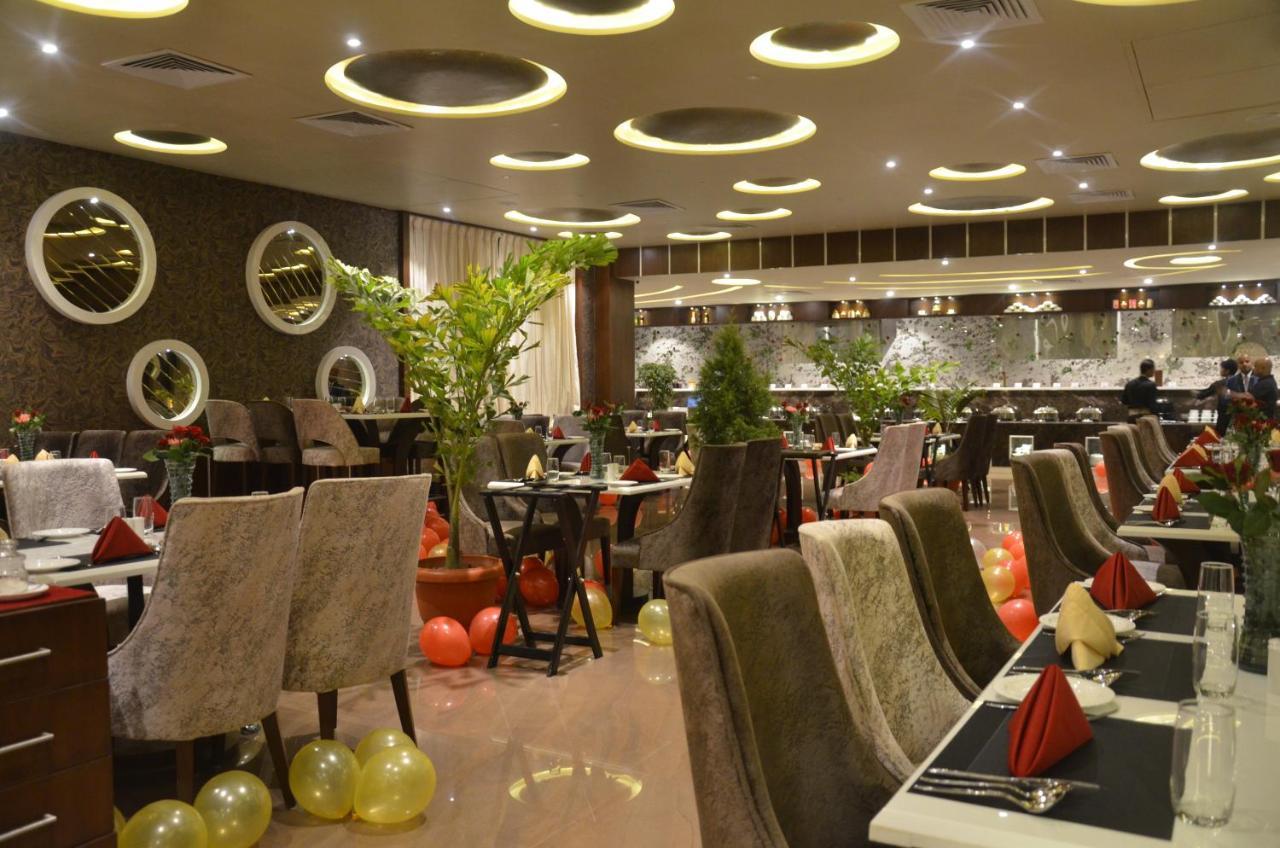 Hotel Prince Viraj Jabalpur Bagian luar foto